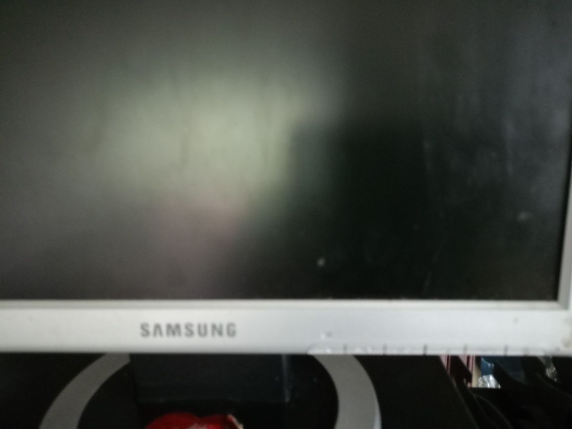 Monitor Samsung 17 cali