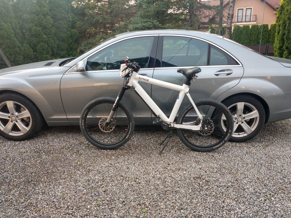 Rower elektryczny GRACE ONE 45 km/h