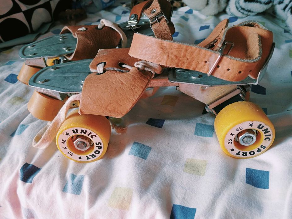 Patins 4 rodas como novo