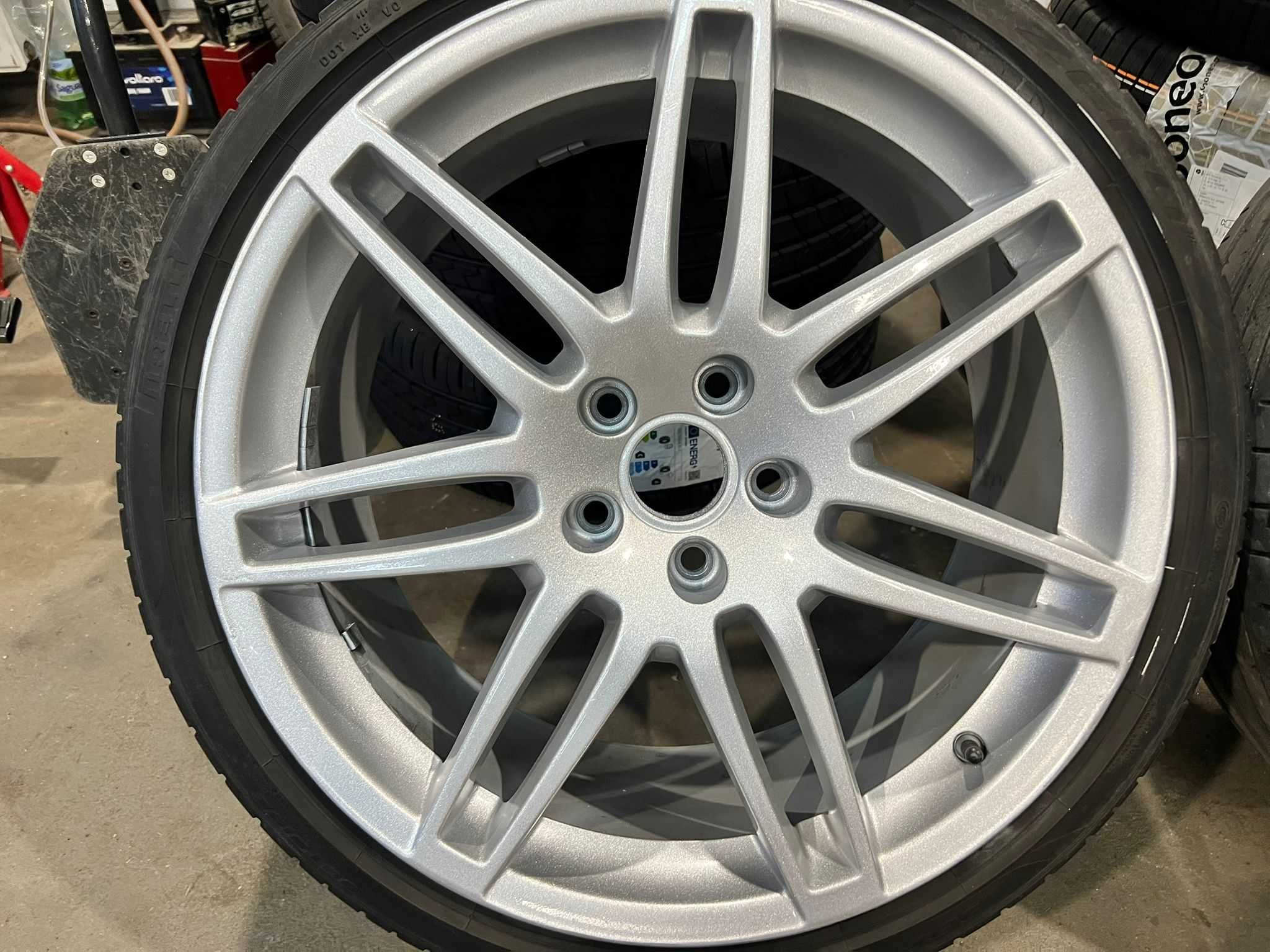 OEM koła 19' wzór rs4 b7