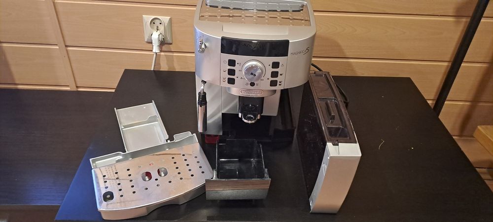 Ekspres DeLonghi Magnifica S srebrny
4.6 gw