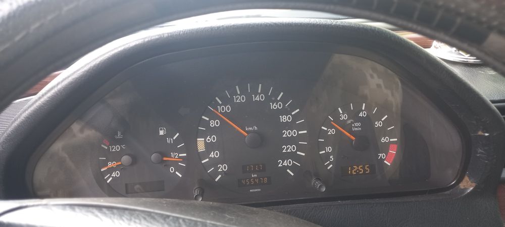 Продам Mercedes c200 w202