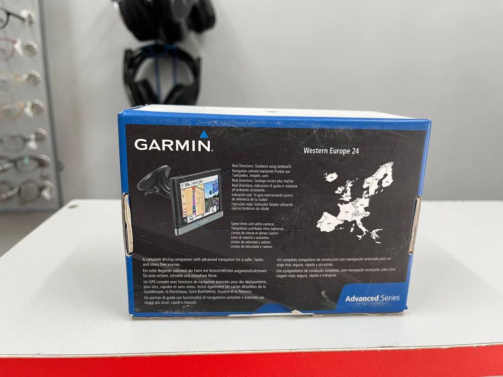 Навігатор Garmin Nüvi 2447LM