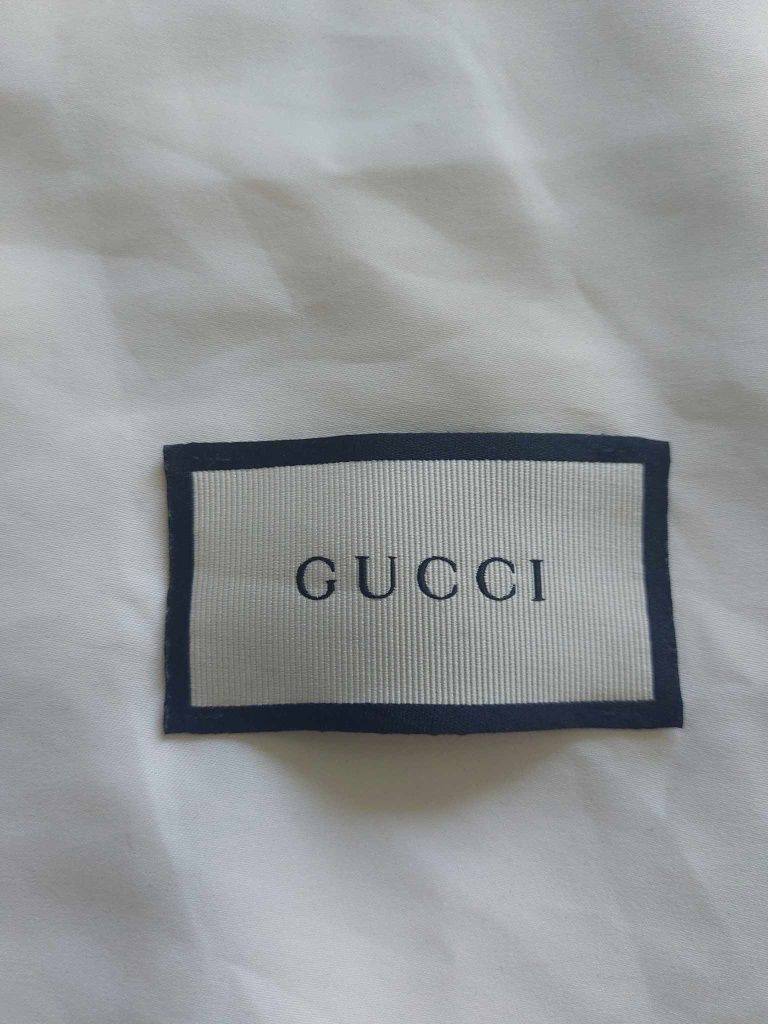 Biały worek na torebkę Gucci przeciwkurzowy worek GUCCI