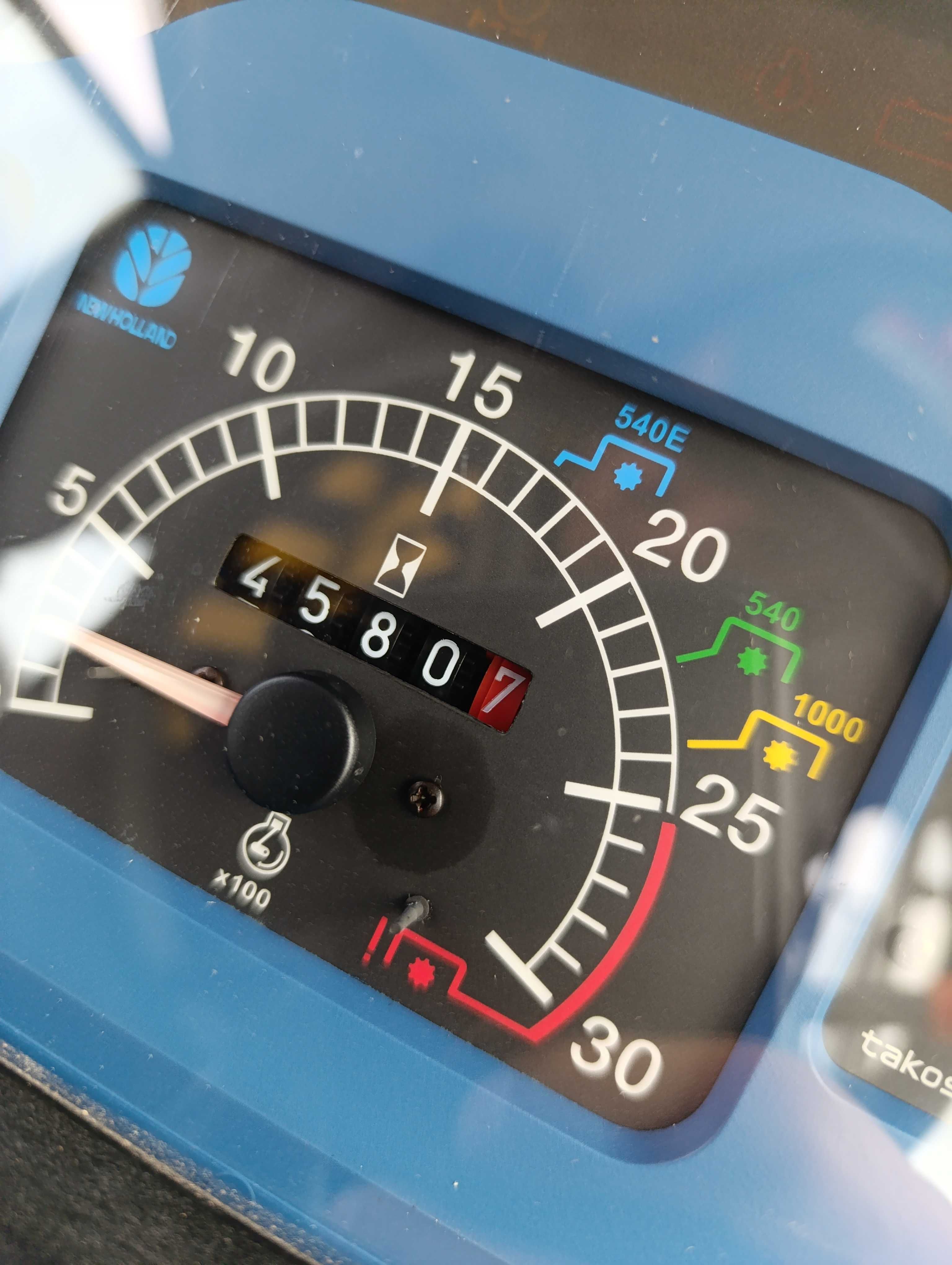 New Holland TD80D