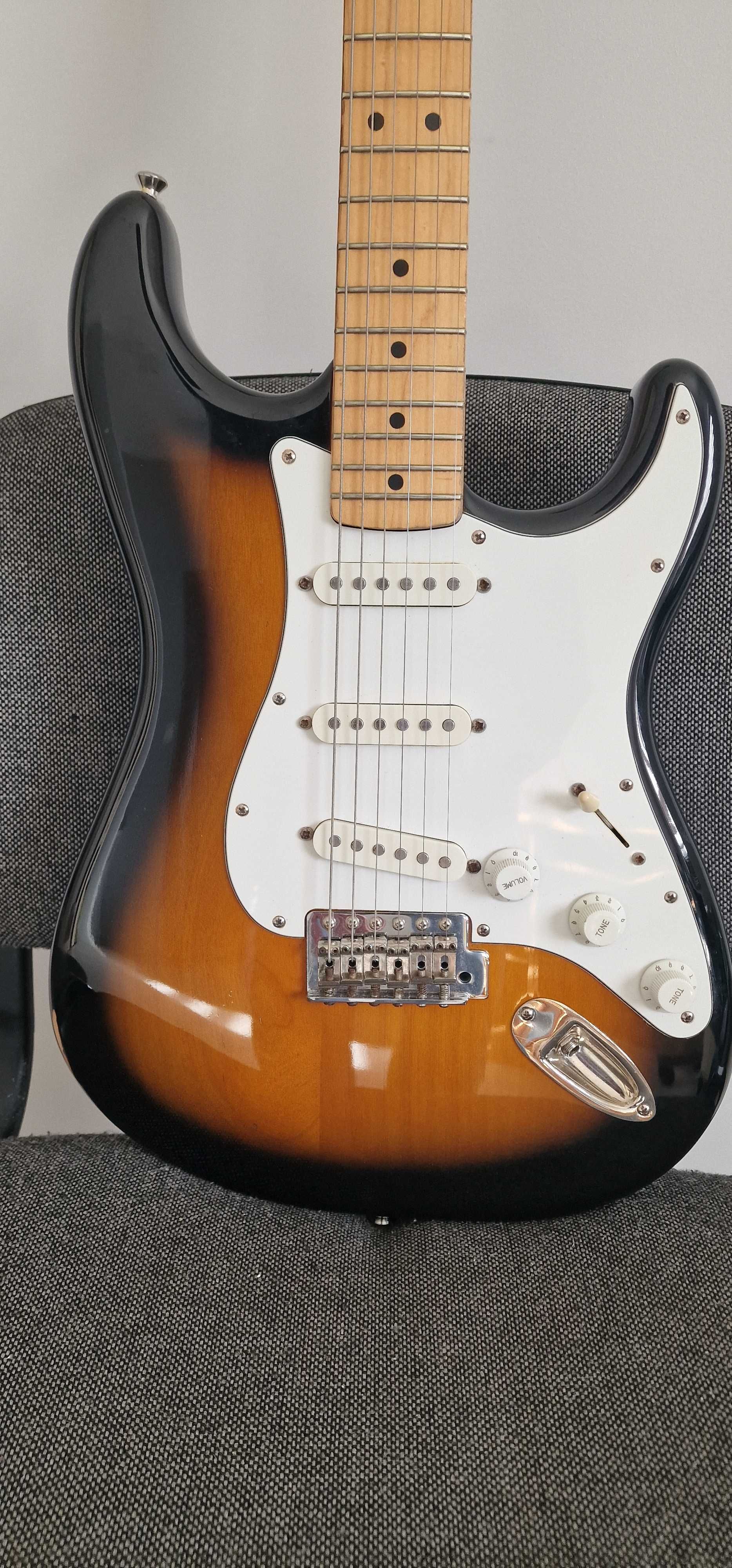 Gitara FENDER stratocaster MEXICO