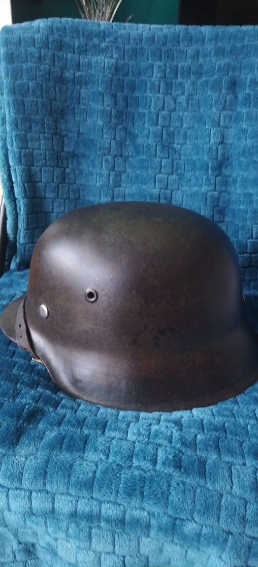 Hełm niemiecki m42 ET66