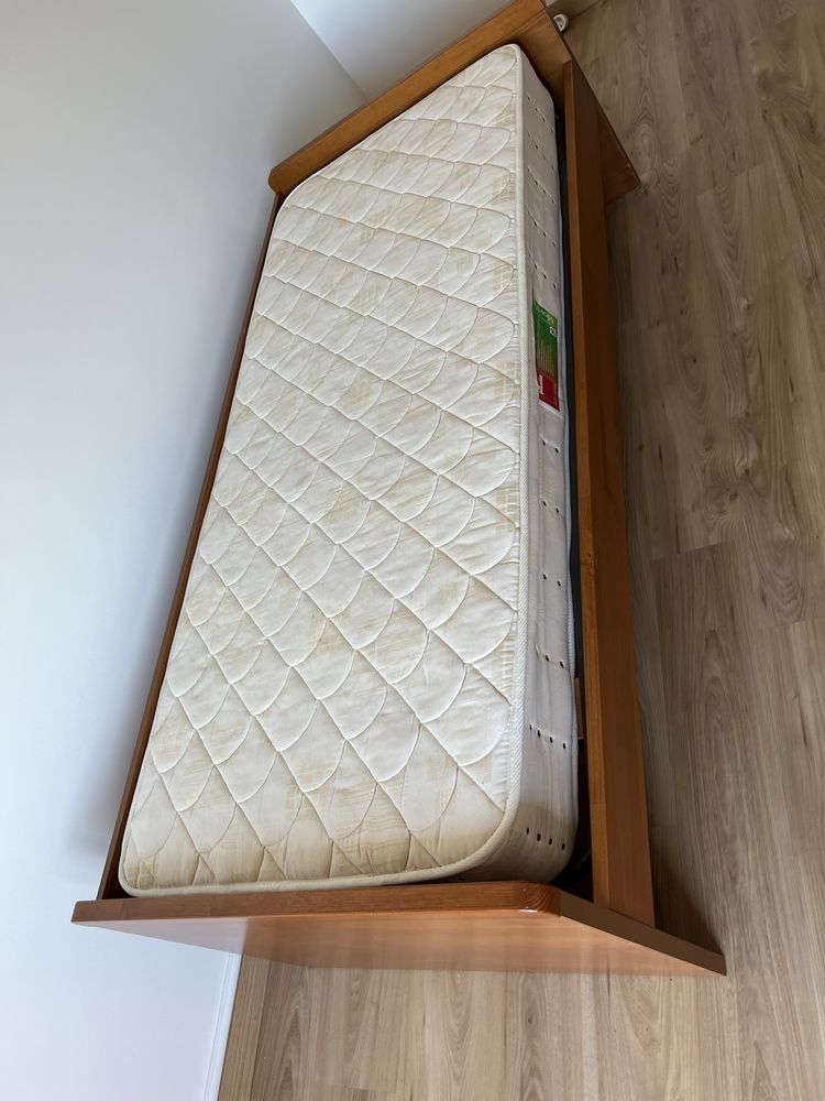 2camas de solteiro para quem tem pouco espaco