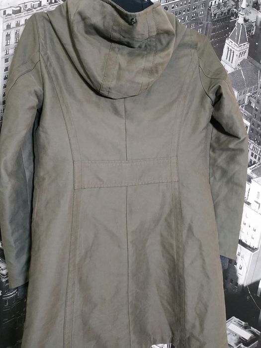 Жіноча куртка весна -осінь