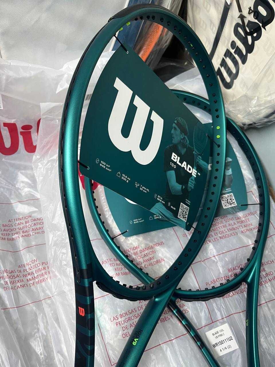 Тенісна ракетка Wilson Blade 100/100L V9 (300/285 g)