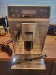 Ekspres DeLonghi Autentica Cappuccino ETAM29.660.SB