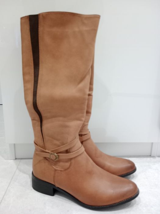 Nowe kozaki damskie rozmiar 38