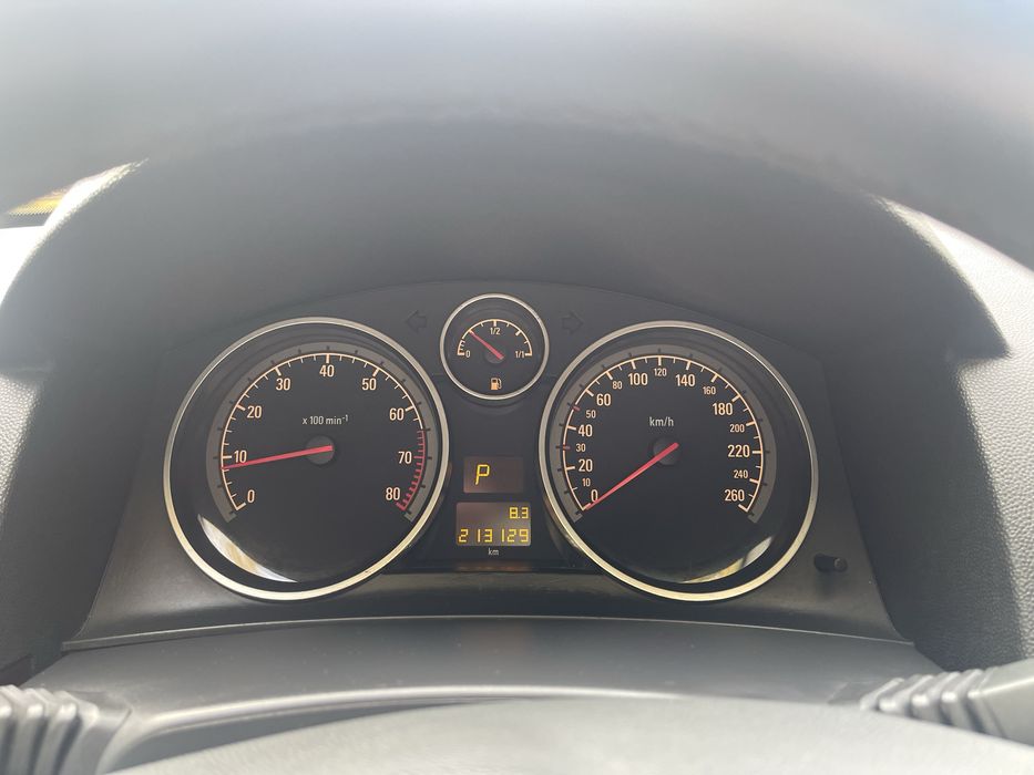 Opel Astra h 1.8 автомат