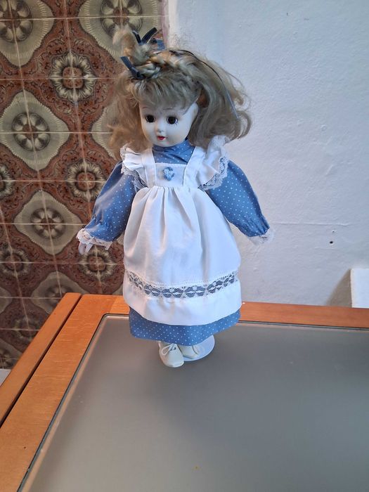 Bonecas de porcelana