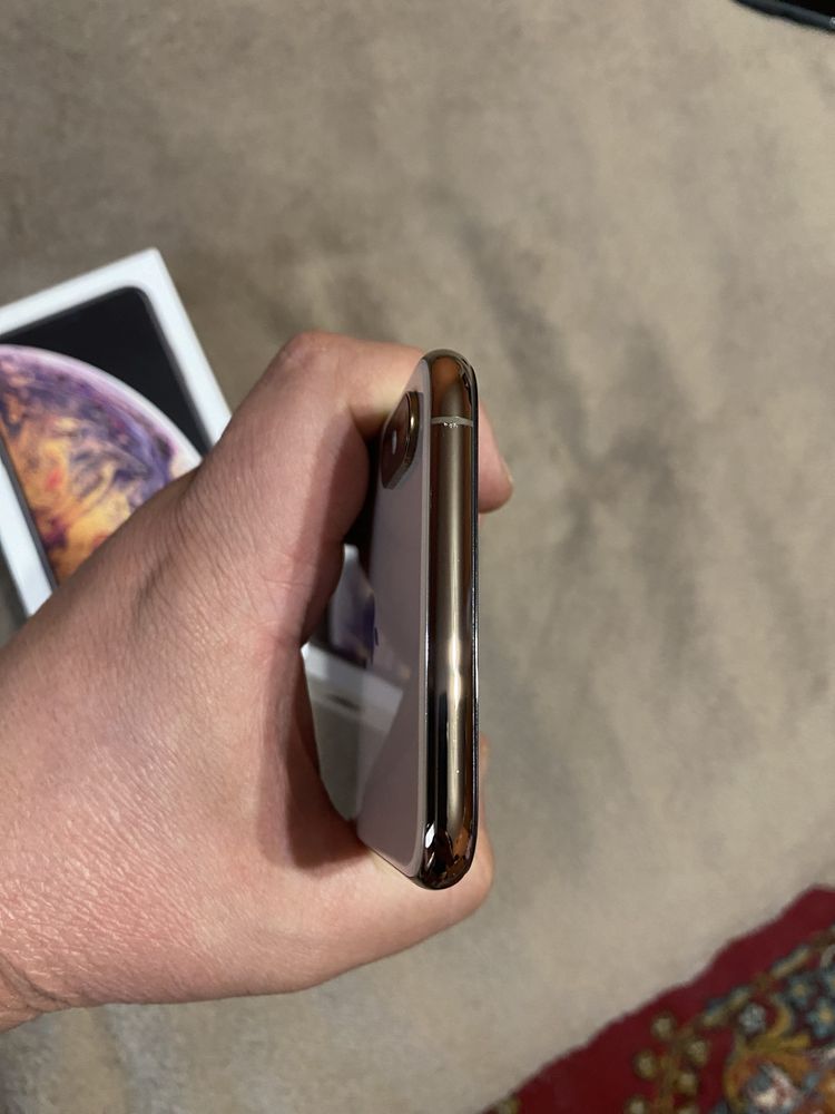 iPhone Xs Max 64 GB Gold