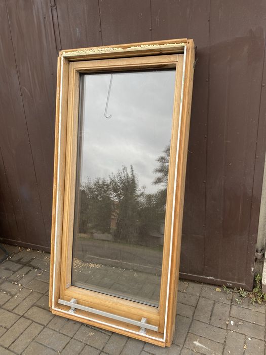 Okna dachowe 3 sztuki, cena za jedno okno