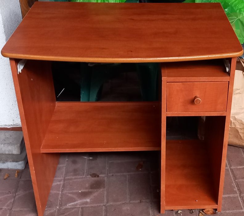 Stół 80 x 60 x 76 cm Oddam