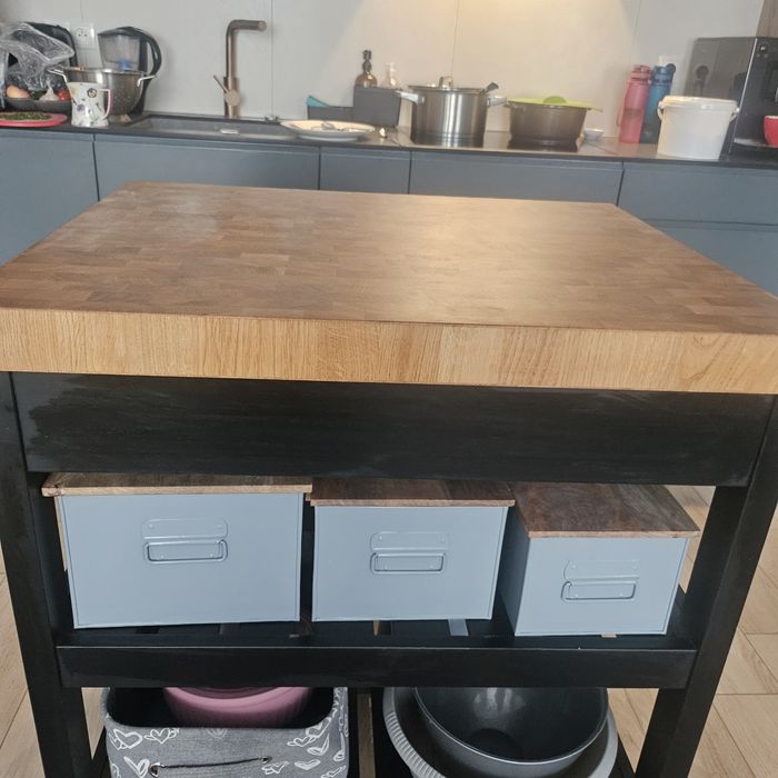 Wyspa kuchenna czarny/dąb 79 x 62,5 x 90