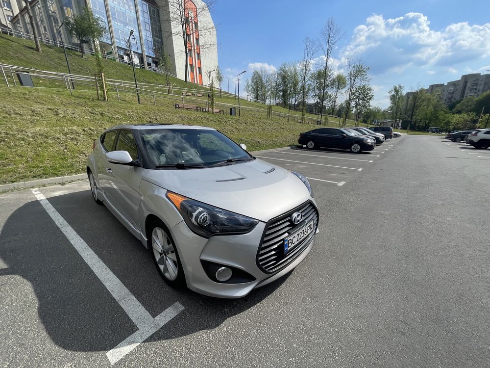 Hyundai Veloster Turbo