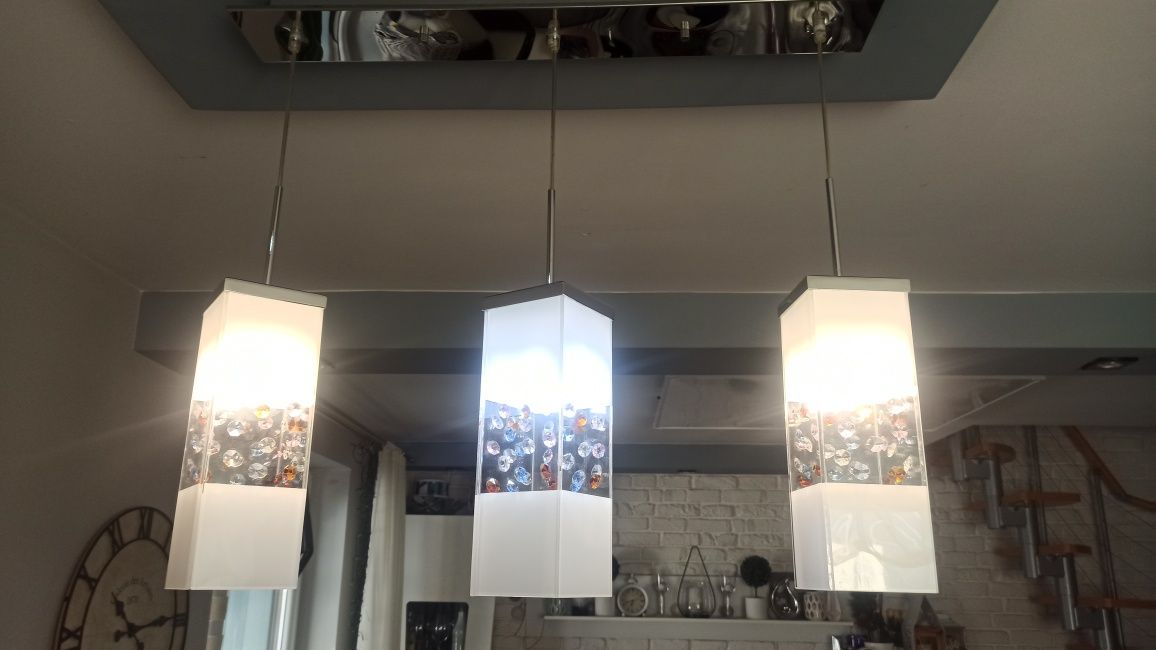 Lampa wisząca salon kuchnia