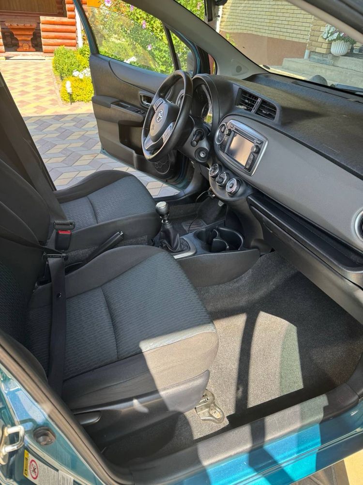 Продам Toyota Yaris
