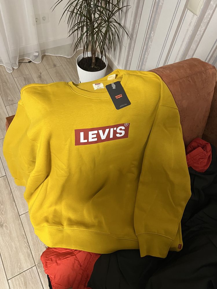 Продам новий светр Левіс LEVI’S