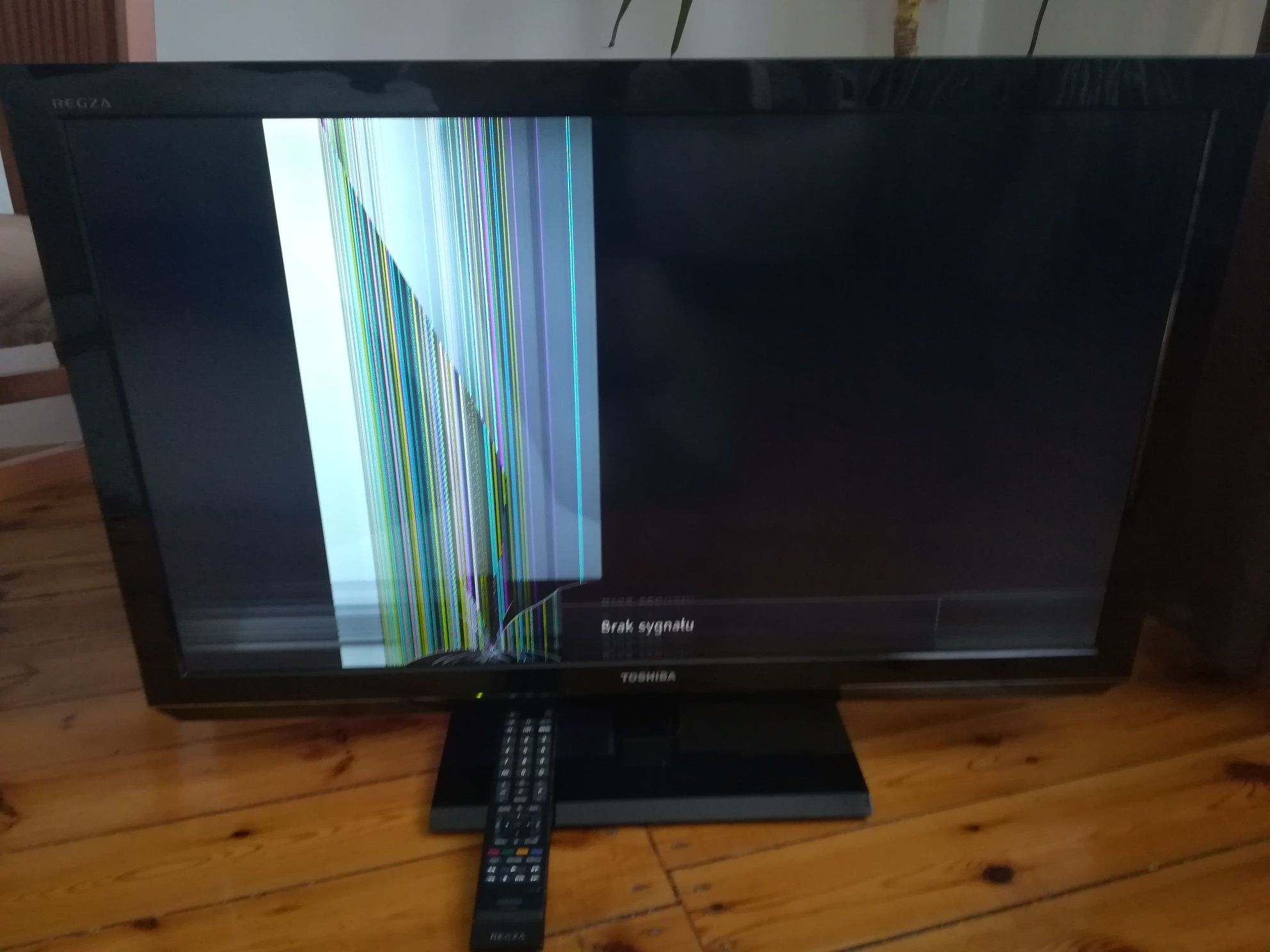 Telewizor TV TOSHIBA REGZA 37 LED37RL833