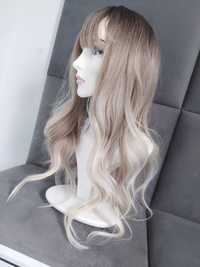 Długa peruka blond jasny naturalny długie gęste włosy pasemka