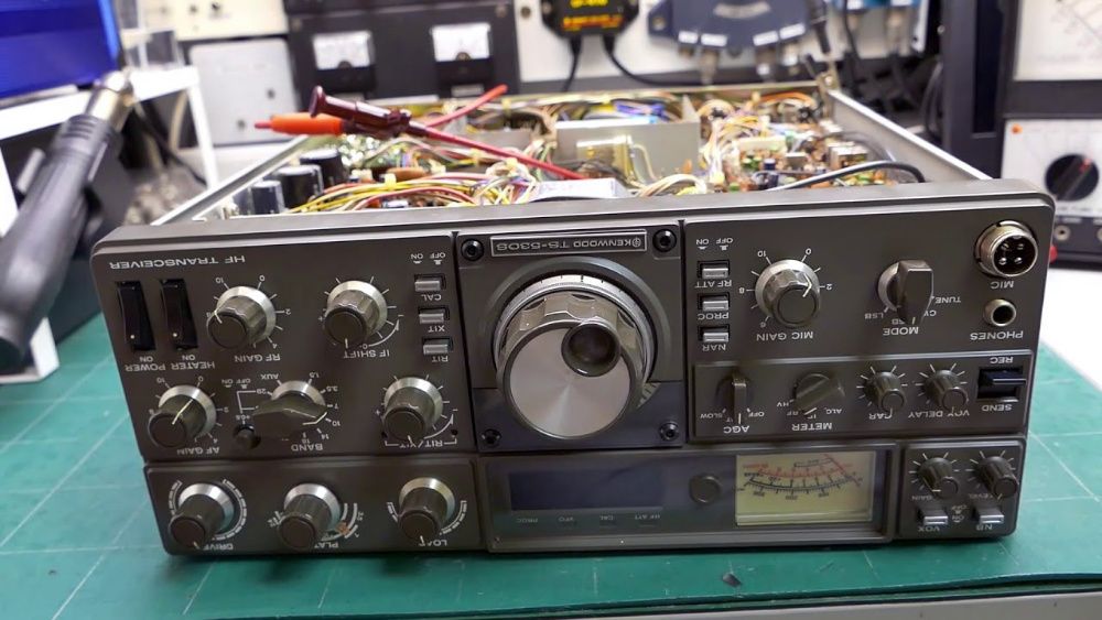 Técnico- Electrónica Reparação de TVs e consolas