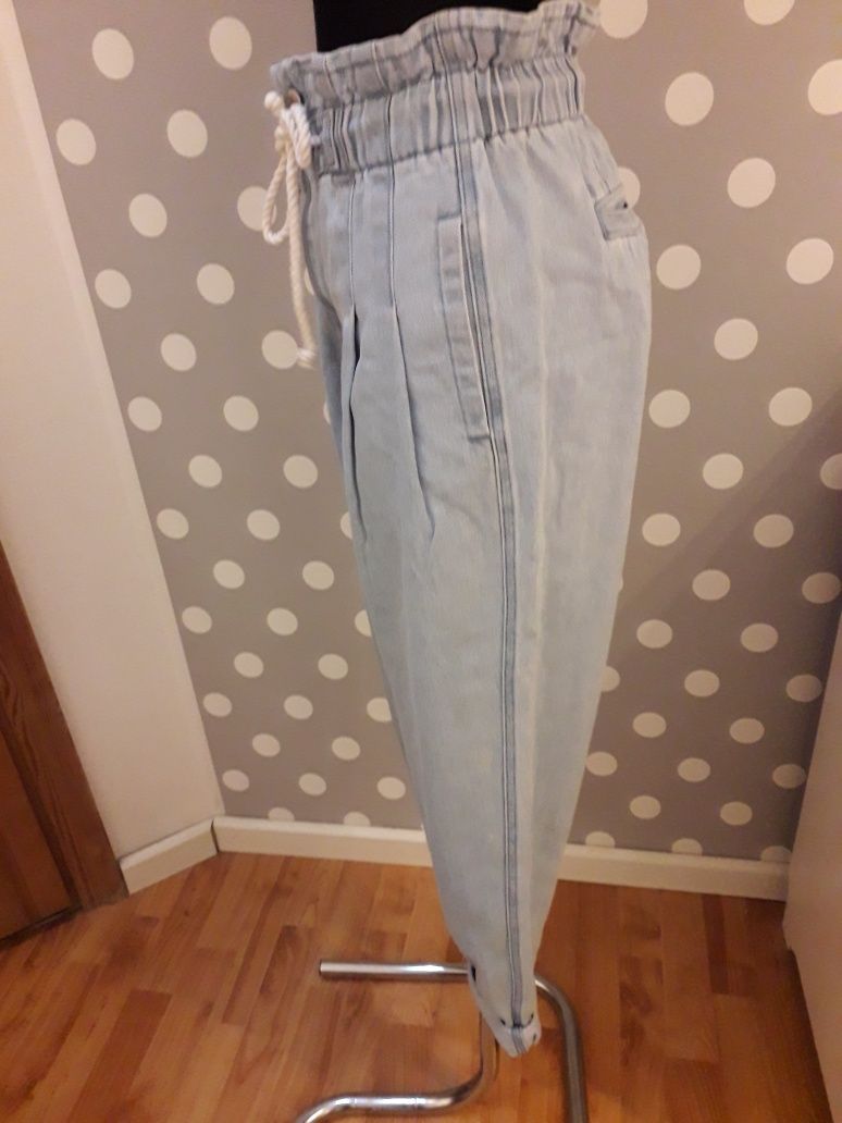 Spodnie buggy Stradivarius S wysoki stan