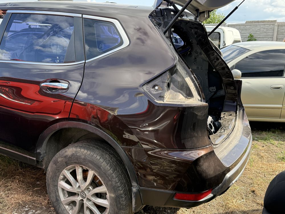 Задня права та ліва  четверть крило  nissan rogue xtrail t32