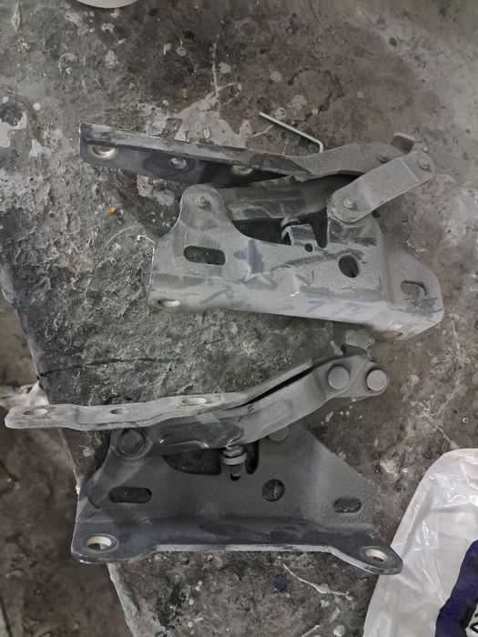 Zawiasy maski Hyundai Tucson