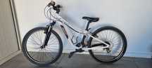 Bicicleta Specialized Hotrock