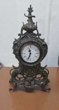 Relógio antigo usado