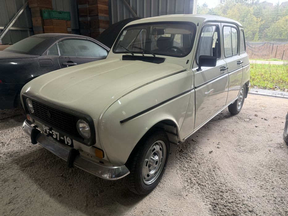 Renault   4L em muito bom estado a trabalhar   Pintura nova
