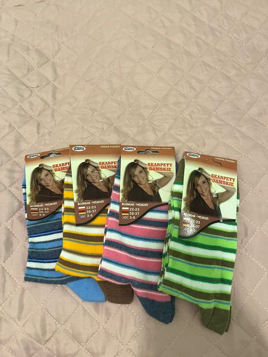 Skarpetki kolorowe w paski