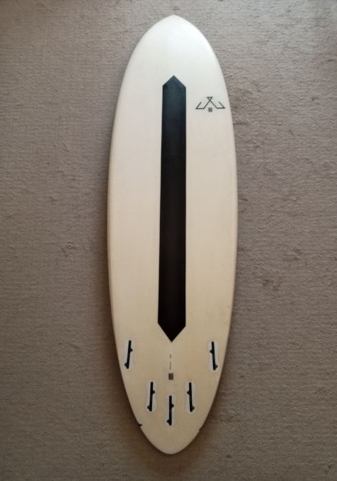 Surfboard mid-length epoxy