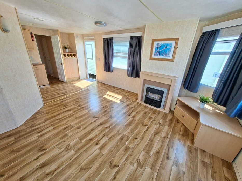 Domek angielski 11x3.70 nr. P027