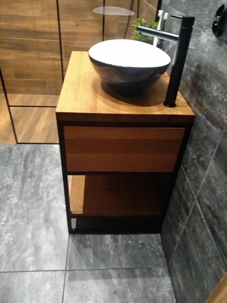 Szafka pod umywalkę