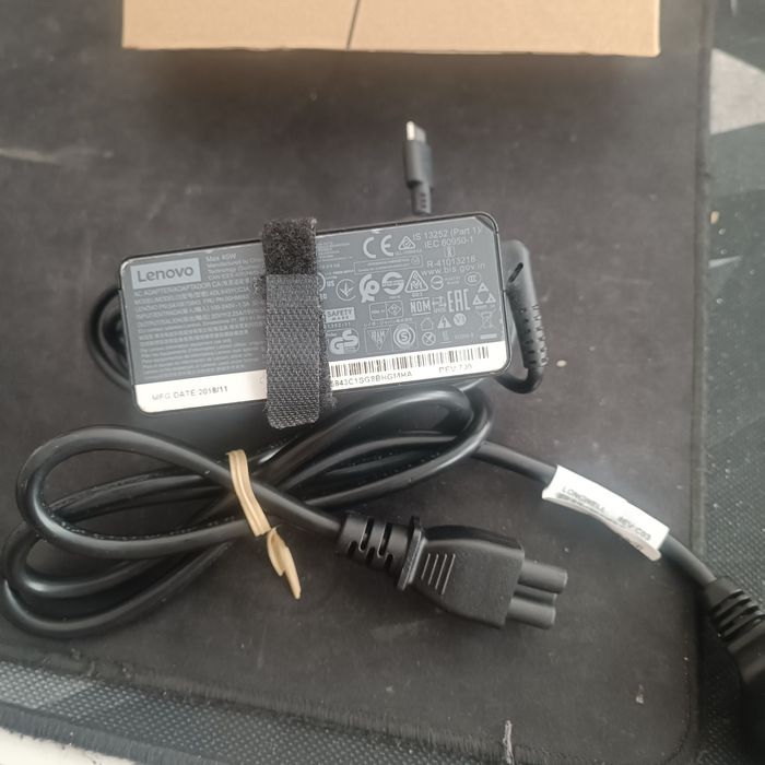 Oryginalny zasilacz Lenovo 45W USB-C