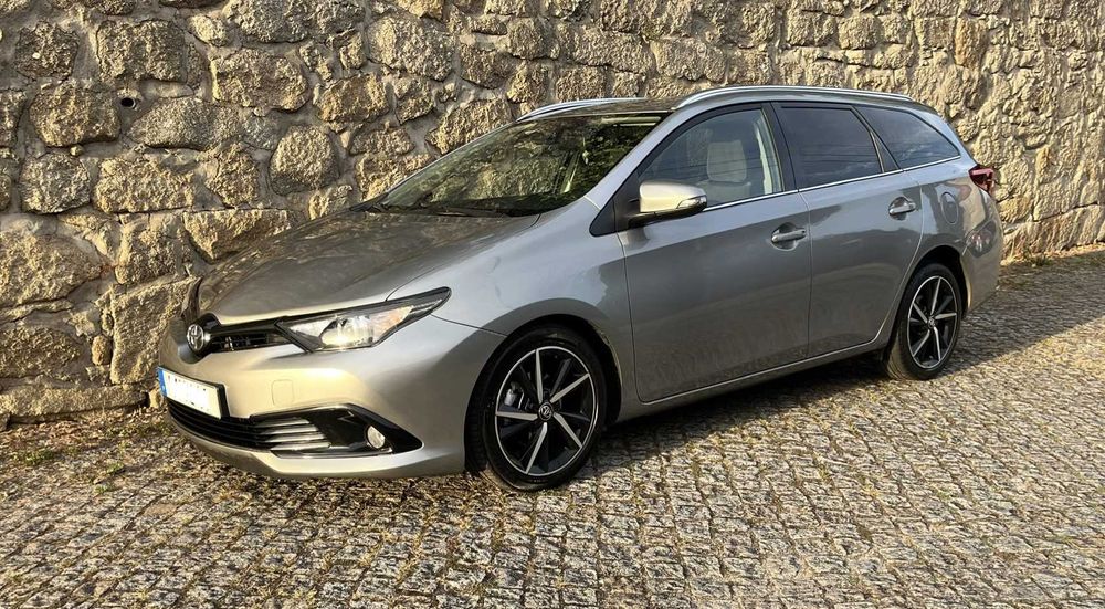 Toyota Auris Touring Sports 1.4 D-4D