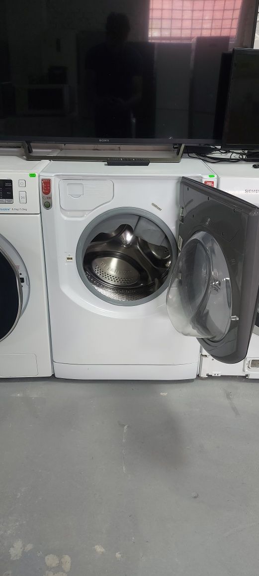 Пральна машина Ariston з сушкою AQD1071D 49