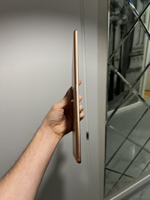 iPad 8 gen 128gb 10.2 2020 Rose Gold з гарантією АКБ 94%