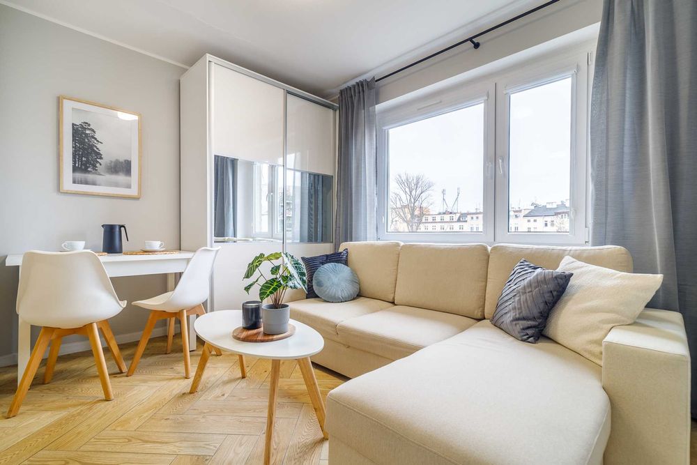 Atrakcyjna kawalerka w centrum