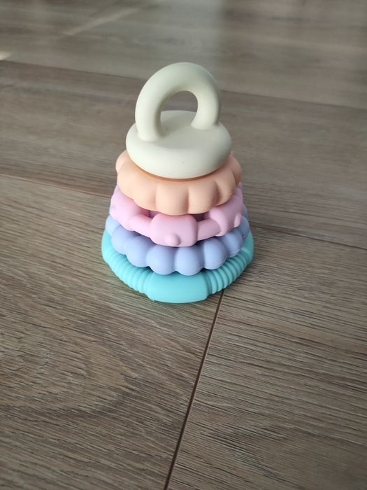 PASTELOWA WIEŻA silikonowy gryzak 2w1 5 el. Jellystone