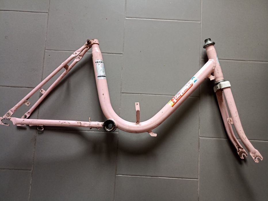 Flaming 2 z1989r ,rama z widelkami