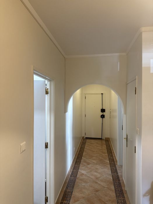Quarto para casal em Odivelas a 5 minutos da estação de comboio