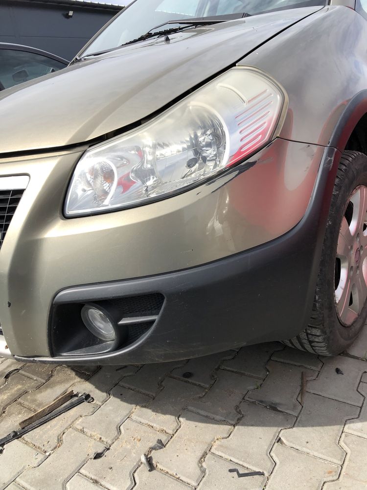 Zderzak przód przedni Fiat Sedici kod lak ZFF