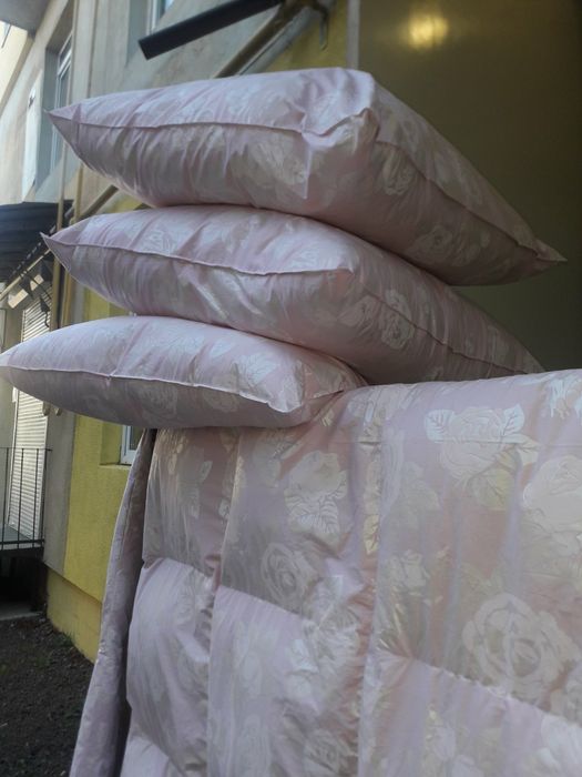 Пухо пірєві подушки великий вибір найкращі ціни