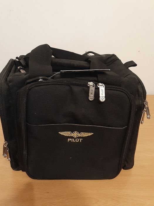 Conjunto Piloto ( Mala, Headsets e prancheta)